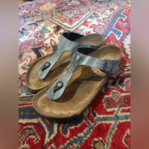 Birkenstock Gizeh Grey Thong Sandals in Narrow— Size 39 (Women’s 8, Men’s 6) main image 7